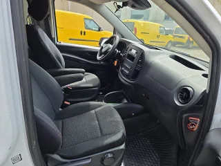Mercedes-Benz Vito Allrad, Baujahr 2021, Bild 7 von 10