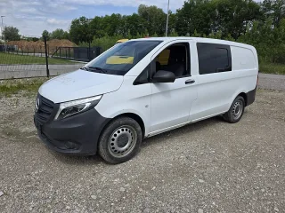 Mercedes-Benz Vito Allrad, Baujahr 2021, Bild 3 von 10